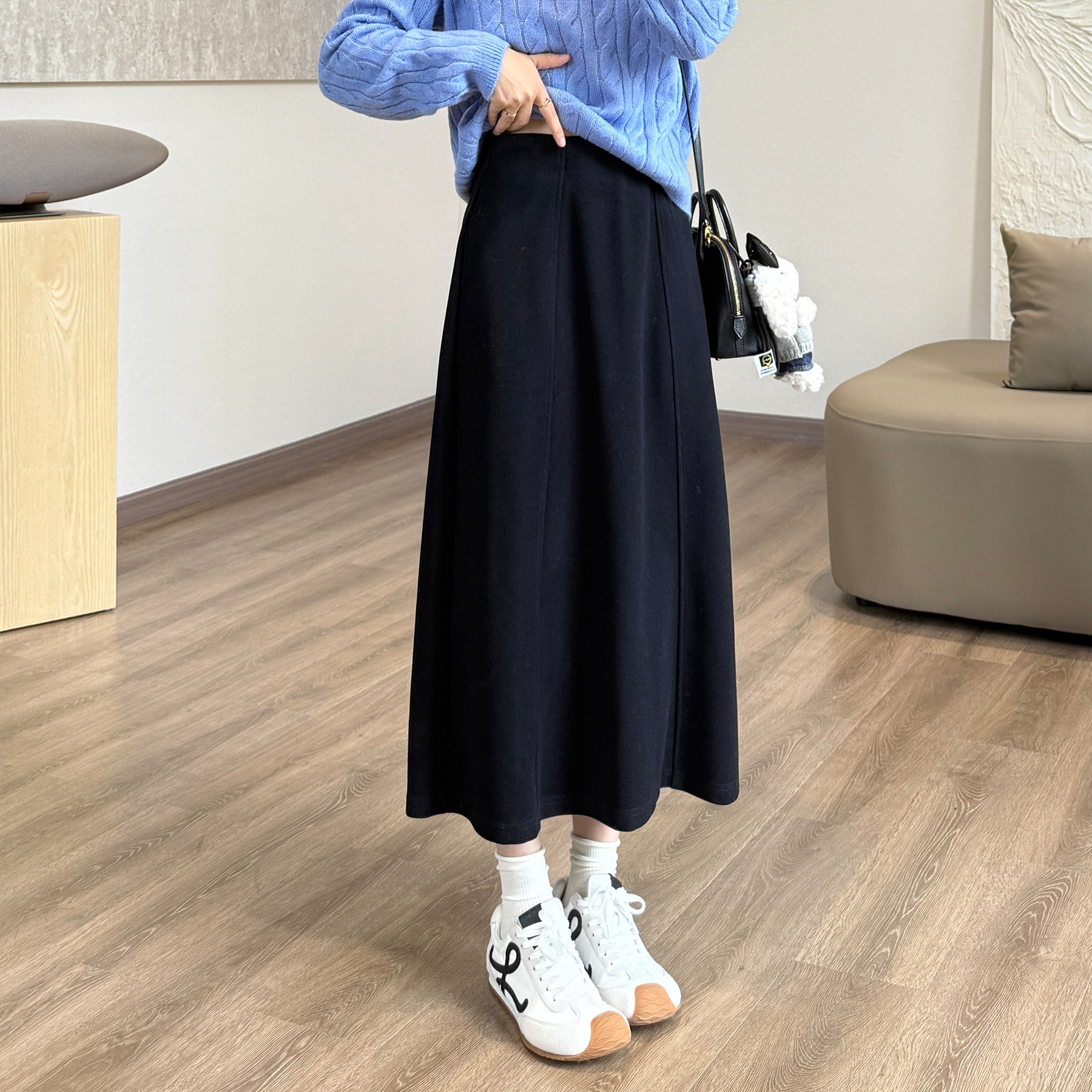 Acetate Wool Blend A-Line Midi Skirt with Pockets and Elastic Waist - Image 2