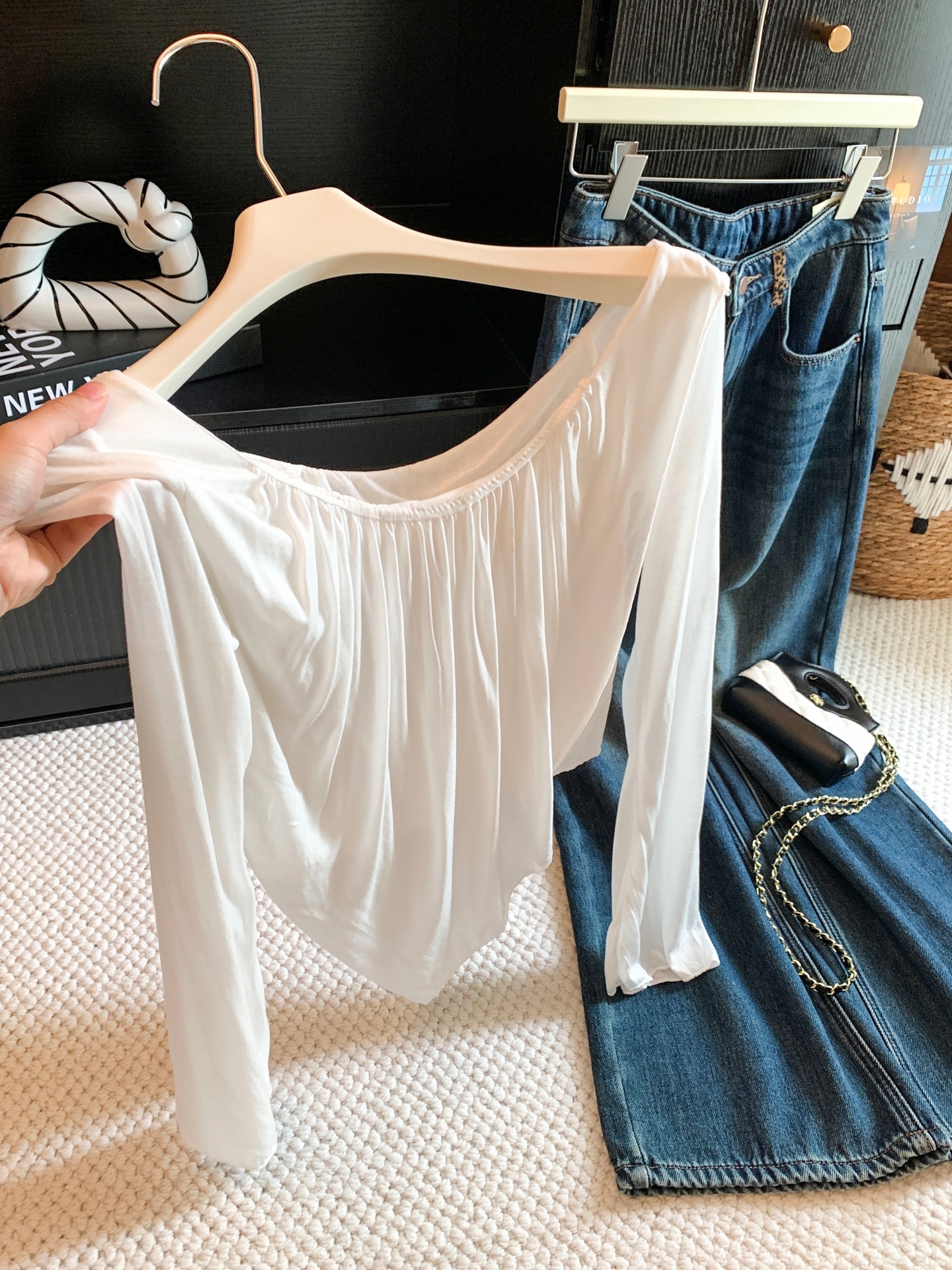Women’s Slouchy Long Sleeve One-Shoulder Knit Top Korean Style Fall 2026