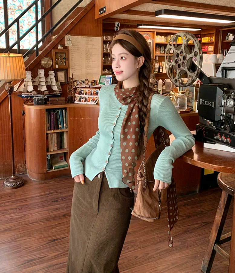 Green Short Long-Sleeve Knit Cardigan Women's Fall Winter Slim Inner Layer Early Fall Chic Top New - Image 4